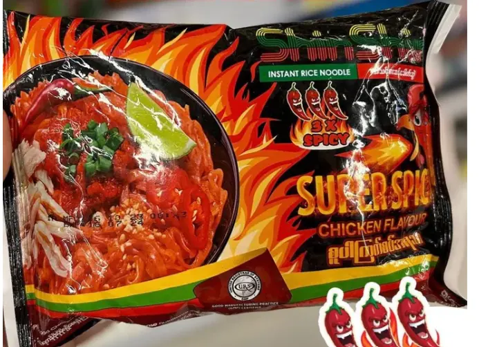 Shin Shin Super Spicy ကြက်စပ်အရသာခေါက်ဆွဲ