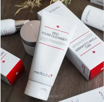 Medicube Red Foam Cleanser 120ml